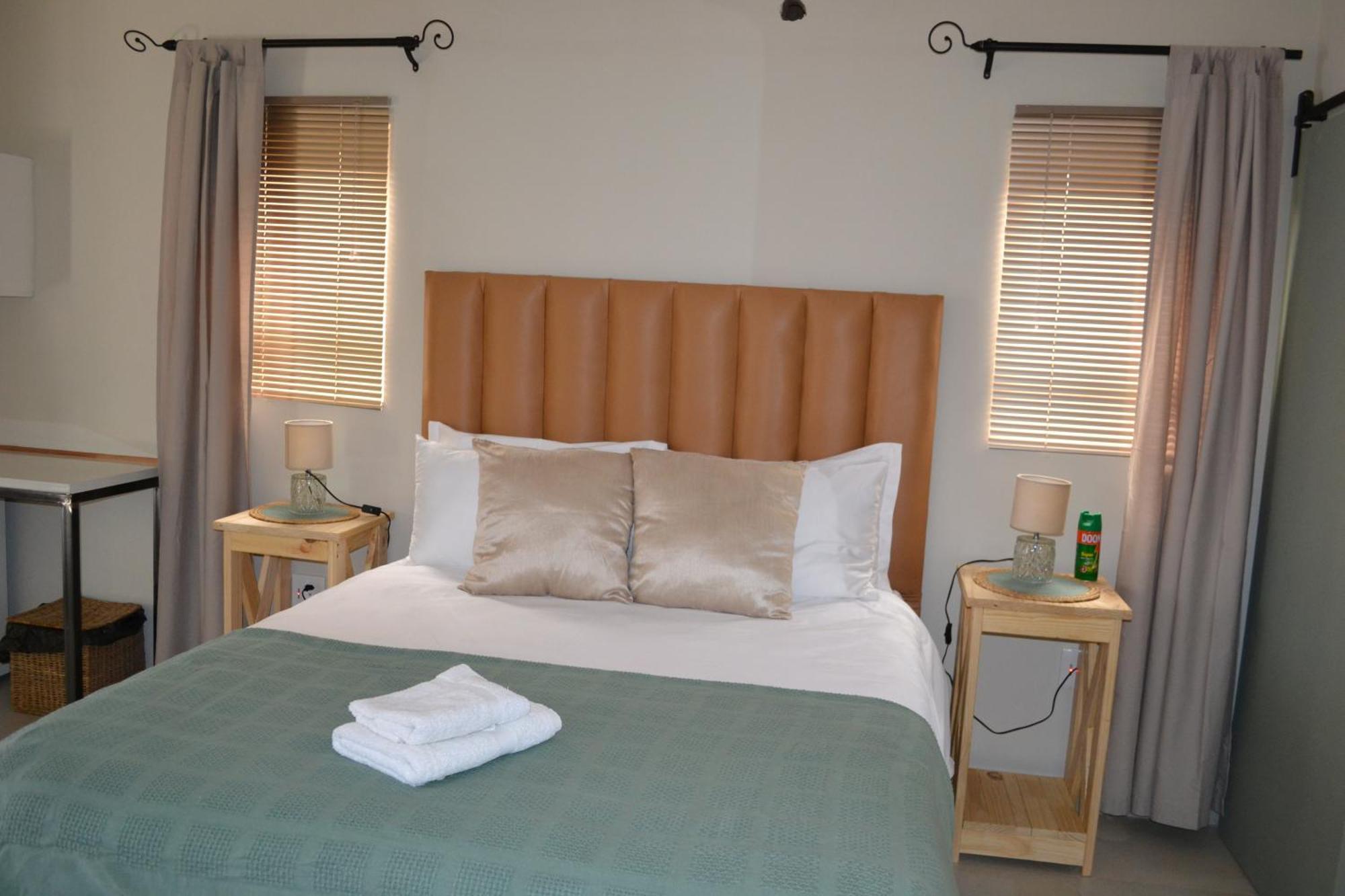 Travel North Guesthouse ツメブ エクステリア 写真